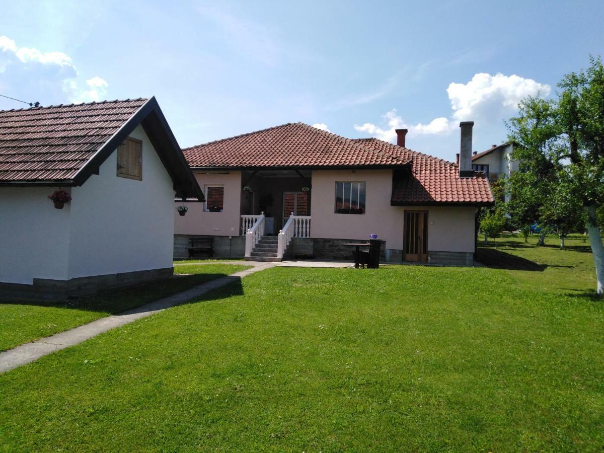 Mala Basta Lägenhet Bajina Basta Exteriör bild